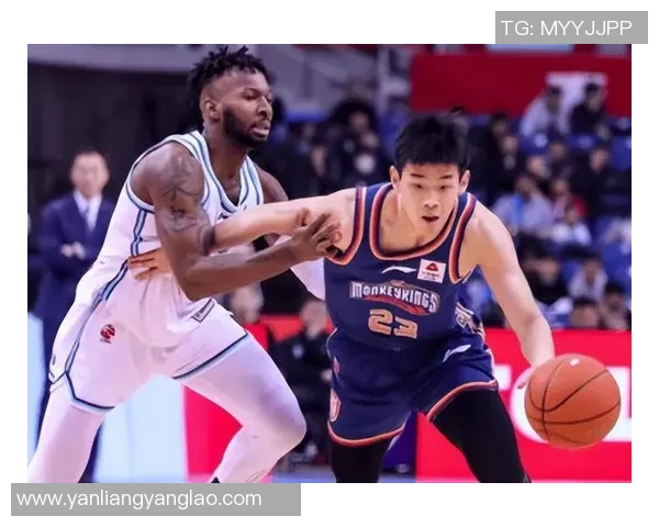 成都篮球队在世锦赛积分榜上以93分稳居第一名展现强大实力